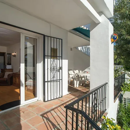 Casablanca 20 Oasis Apartment Nerja