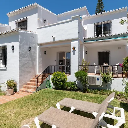 Casablanca 20 Oasis Apartman *