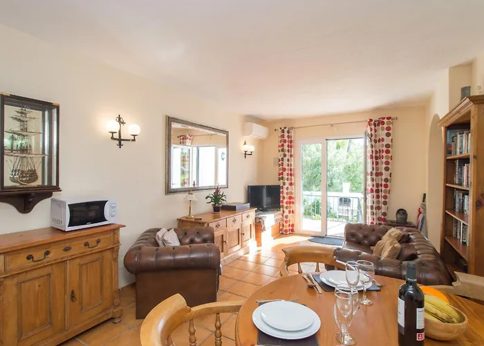 Casablanca 20 Oasis Apartmán *